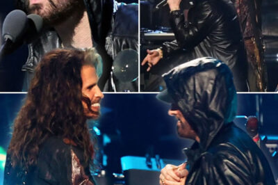 Eminem Set The Rock And Roll Hall Of Fame On Fire With A Show-Stopping Performance! Teaming Up With Rock Icon Steven Tyler, They Delivered A Spine-Tingling Rendition Of ‘Sing For The Moment’ That Left The Crowd In Awe. When Rap Clashes With Rock, The Result is Pure Musical Magic!