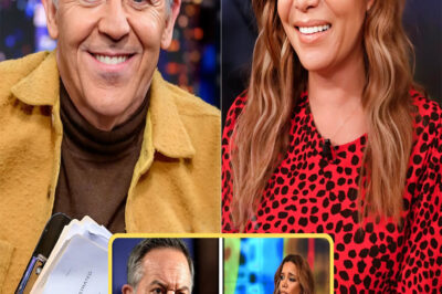 Greg Gutfeld COMICALLY EXPOSES Sunny Hostin on Live TV