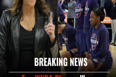 Two WNBA Players Were Immediately Disqualified For Kneeling During The Flag Ceremony.