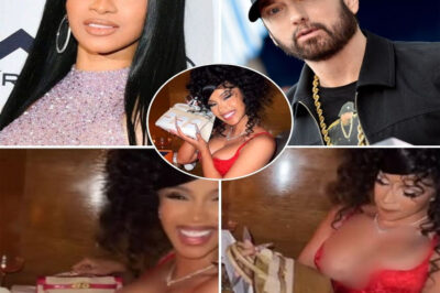 “‘I STILL PRAY FOR YOU EVERY NIGHT…’ — Offset’s $400,000 Birthday Bombshell for Cardi B STOPS THE PARTY COLD: 3 Hermès Birkins, 3 Hidden Notes, and a Message So Emotional It Left Cardi in Tears — Fans Say ‘This Changes Everything’! What began as a star-studded celebration for Cardi B’s 33rd birthday turned into one of the most shocking and emotional nights in recent Hollywood memory. Offset arrived late — quiet, composed, and carrying three Hermès Birkin bags worth over $400,000. Each one came with a handwritten note, sealed in red wax. Cardi laughed when she saw the first. She froze at the second. And by the third… she was crying. Partygoers described the moment as “unlike anything we’ve ever seen — it felt like a goodbye, a confession, and an apology all at once.” The internet is now ablaze with speculation: Was Offset trying to win her back? Or saying goodbye in the most expensive, heartbreaking way possible? One thing’s certain — no one left that party the same way they arrived.
