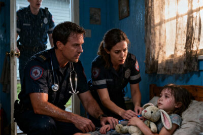 Little Girl Calls 911 and Says: I Can’t Close My Legs — What Doctors Reveal Leaves Everyone in Tears…