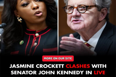 BREAKING: Jasmine Crockett Insults John Kennedy During a Live Hearing — “Sit Down, Kid!” — But His Response Leaves ALL OF AMERICA STUNNED No shouting. No comeback. Senator John Kennedy simply lifted his head and replied with a short, calm sentence — enough to make the entire room fall silent. Seconds later, social media erupted. Millions shared the moment, calling it “the most valuable lesson Jasmine Crockett has ever received on live TV.”