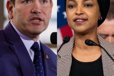 Marco Rubio slowly pulled out a black folder. No aide had been allowed to touch it beforehand