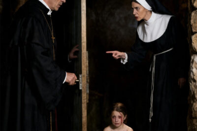 —Ya no puedo comer esto —susurró la niña con los labios temblorosos, mientras las lágrimas corrían por su rostro. Entonces, un hombre adinerado abrió la puerta… y se detuvo en seco.