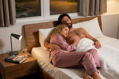 No Woman Could Handle the Billionaire Because of His Size… Until a Shy Virgin Succeeded.